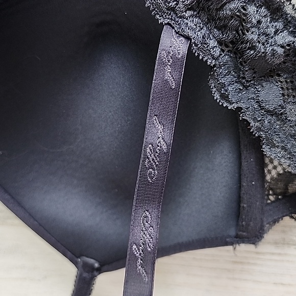 Victoria's Secret Angels IPEX dark gray lightly padded underwire bra Size 34C - Picture 3 of 13